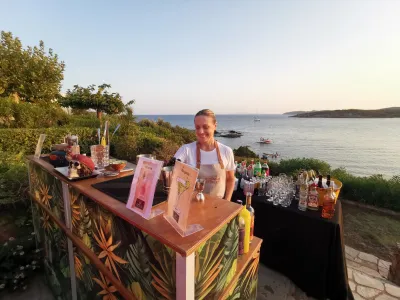 NOMAD BAR COCKTAIL CATERING